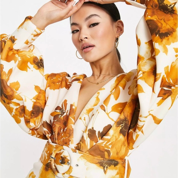 ASOS DESIGN plunge pephem belted mini dress in yellow floral print - Picture 1 of 14